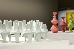 Clay: Collected Ceramics Works by Kenji Uranishi and Steph Woods Photo Claudia Baxter